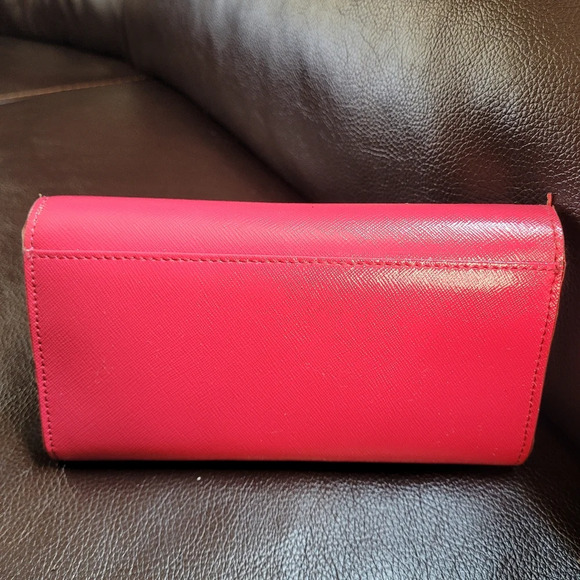 DKNY Magenta Pink Bifold Snap Close Faux leather Wallet - Picture 2 of 7